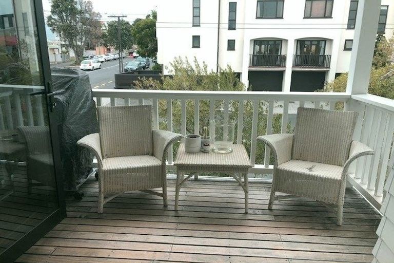 Photo of property in 2/10 Rose Road, Grey Lynn, Auckland, 1021