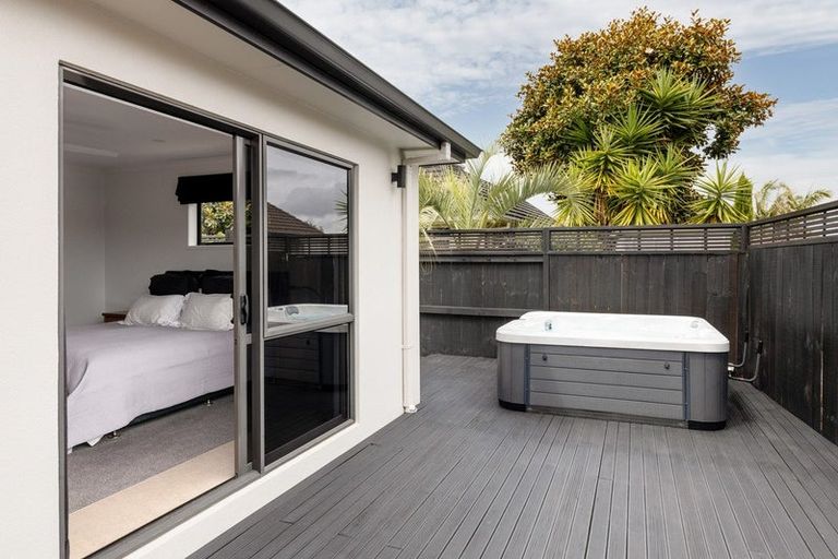 Photo of property in 144 Tuihana Drive, Papamoa Beach, Papamoa, 3118