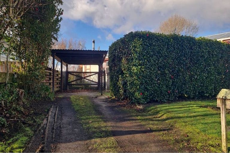 Photo of property in 29 Apollo Parade, Milson, Palmerston North, 4414