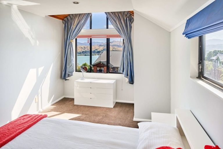 Photo of property in 22 The Crowsnest, Whitby, Porirua, 5024