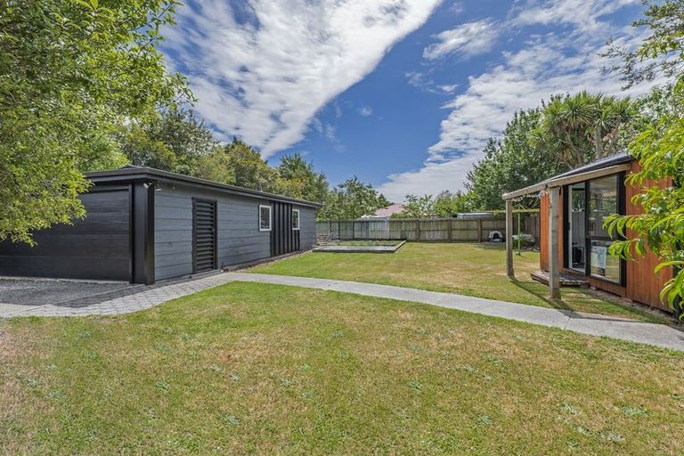 Photo of property in 8 Coleman Place, Darfield, 7510