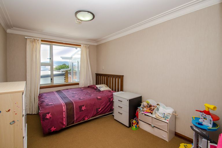 Photo of property in 100 Highcliff Road, Andersons Bay, Dunedin, 9013