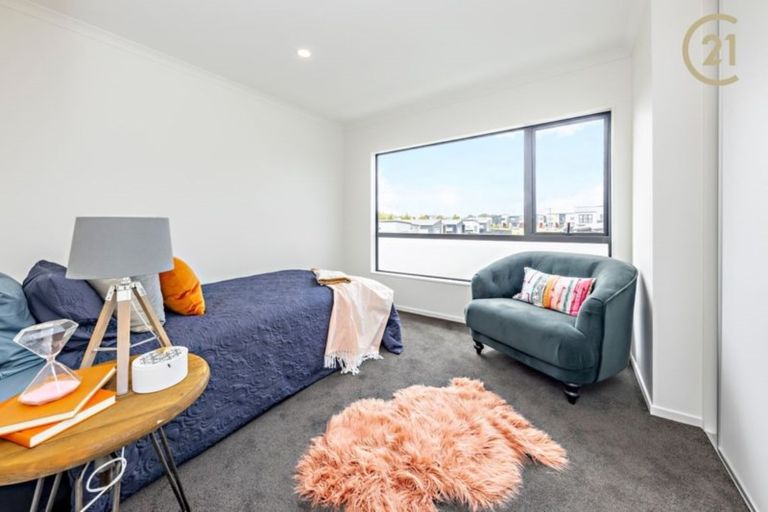 Photo of property in 5 Beardmore Lane, Papakura, 2110