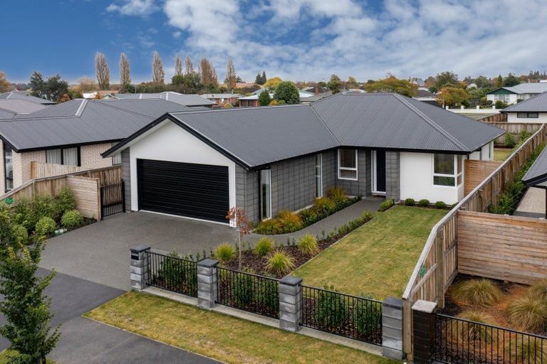 Photo of property in 22 Strowan Avenue, Elgin, Ashburton, 7700