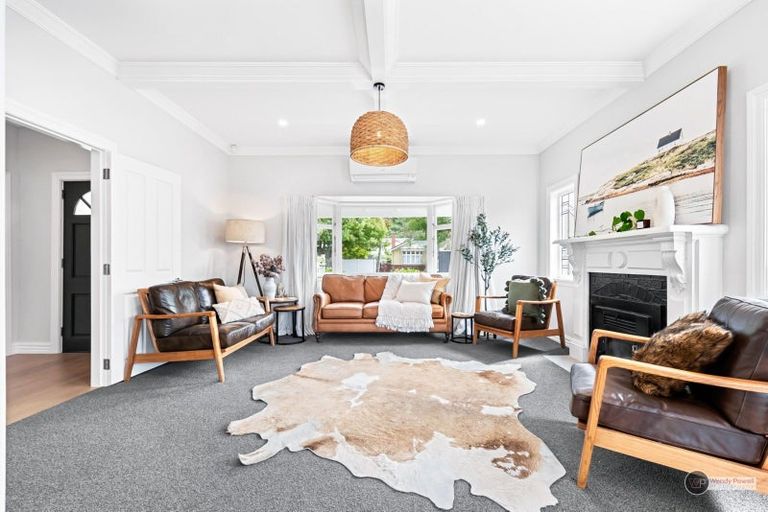 Photo of property in 33 Kiwi Street, Alicetown, Lower Hutt, 5010