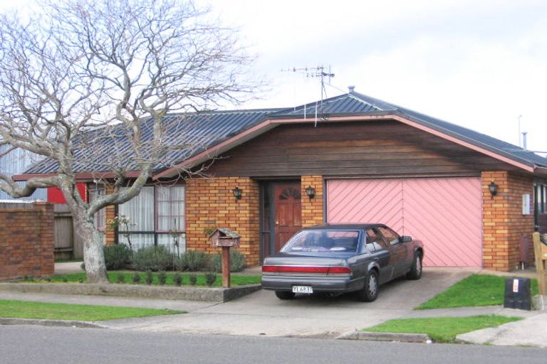 Photo of property in 42 Beresford Street, Takaro, Palmerston North, 4410