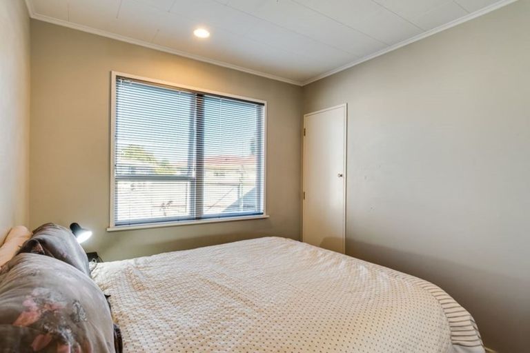 Photo of property in 37 Plunket Street, Tamatea, Napier, 4112