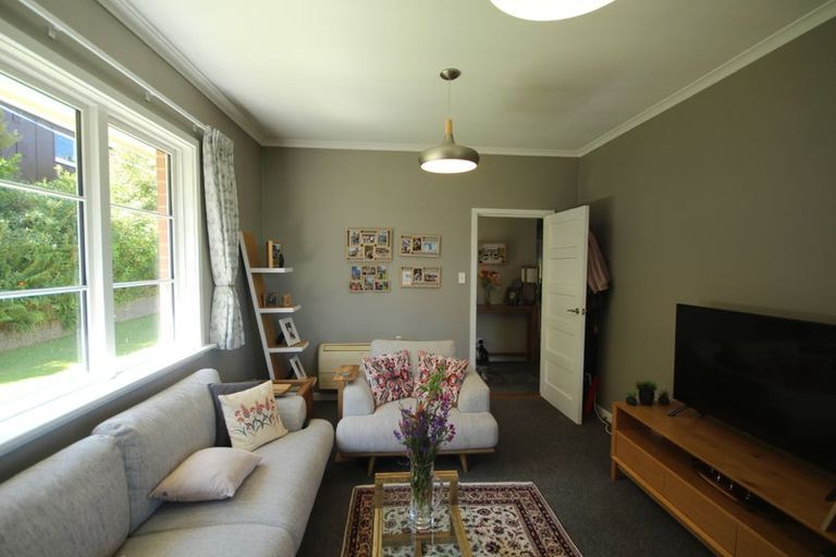Photo of property in 9 Ohau Street, Ravensbourne, Dunedin, 9022
