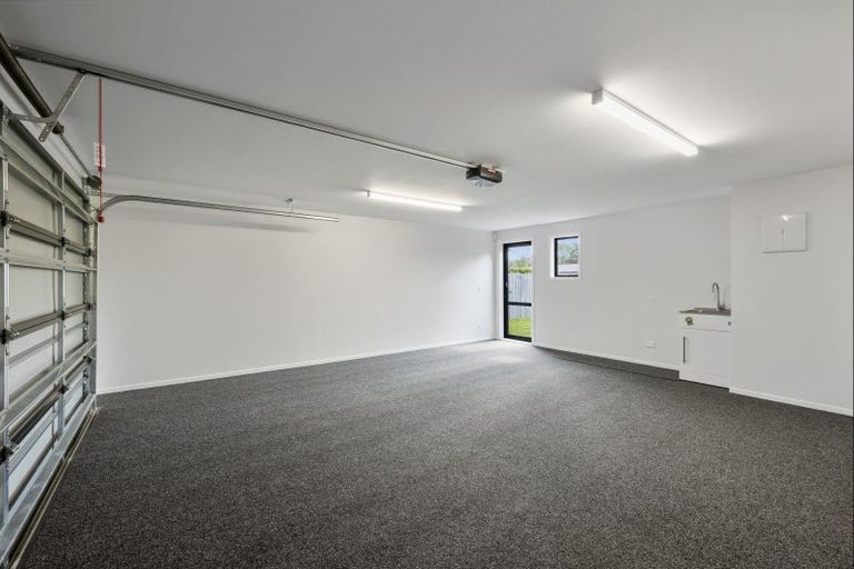 Photo of property in 22 William Gilbert Drive, Mangawhai, 0505