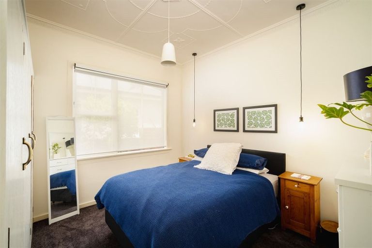 Photo of property in 72 Forbury Road, Saint Clair, Dunedin, 9012