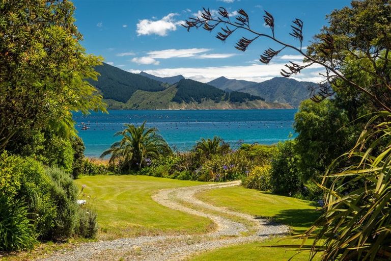 Photo of property in 516 Clova Bay Road, Totaranui, Picton, 7282