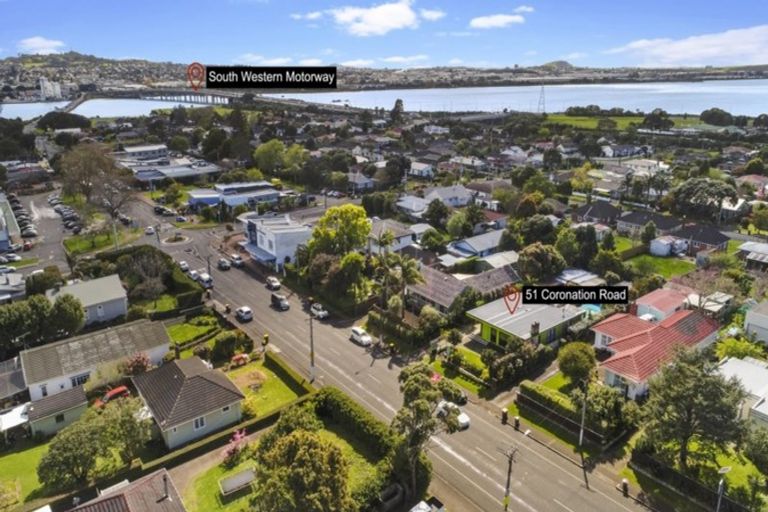 Photo of property in 51 Coronation Road, Mangere Bridge, Auckland, 2022