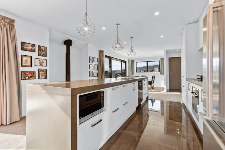 Photo of property in 28 Hosking Drive, Cromwell, 9310