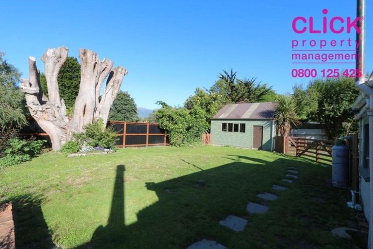 Photo of property in 6 Railway Lane, Outram, 9019