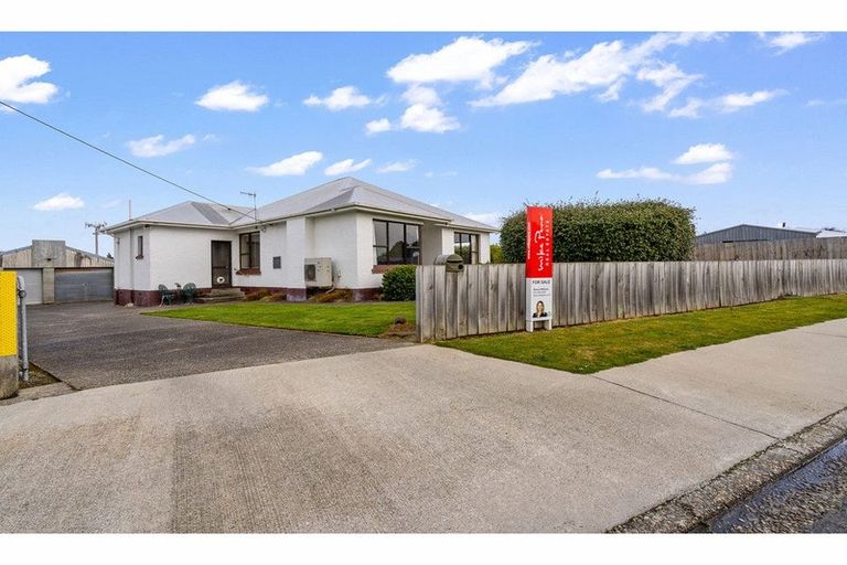 Photo of property in 2 Scott Street, Strathern, Invercargill, 9812