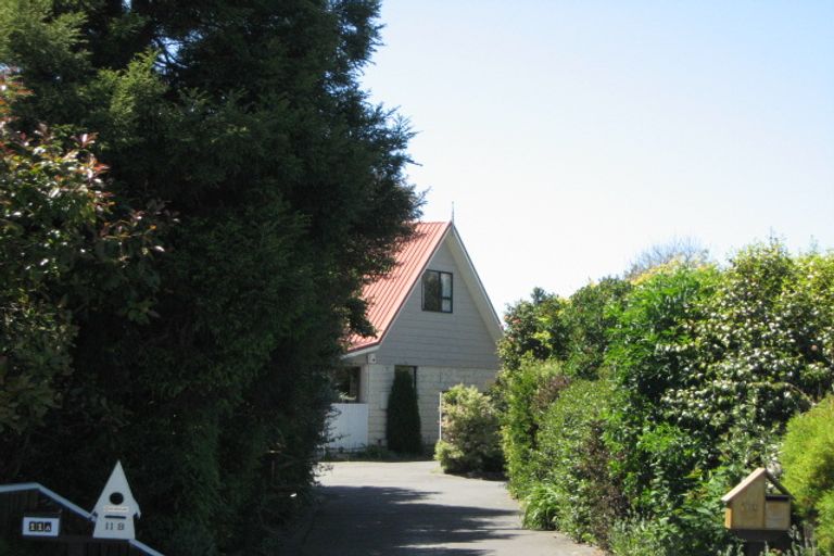 Photo of property in 11b Sonning Place, Redwood, Christchurch, 8051