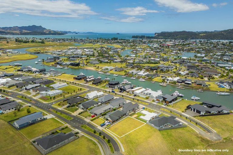 Photo of property in 31 Onerere Drive, Whitianga, 3510