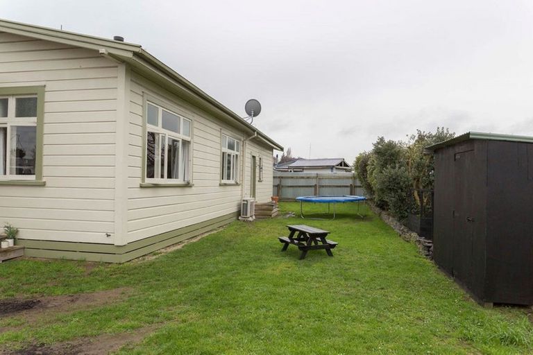 Photo of property in 21a Burns Street, Dannevirke, 4930