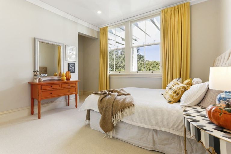 Photo of property in 75 Sutton Road, Brookby, Manurewa, 2576