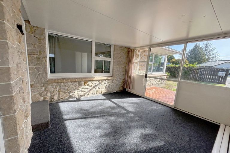 Photo of property in 56 Peer Street, Upper Riccarton, Christchurch, 8041