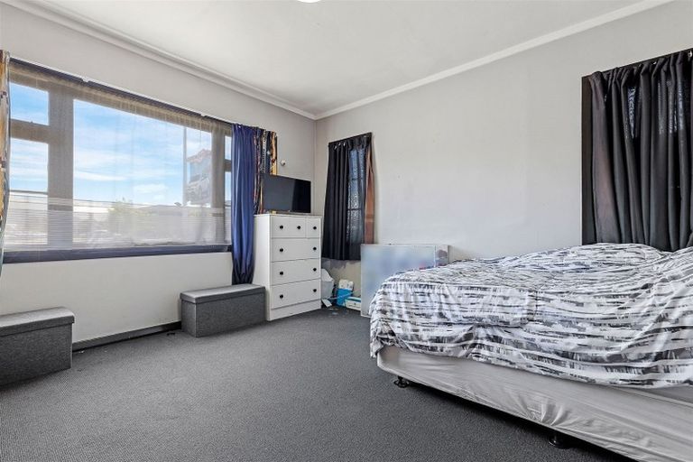 Photo of property in 1/303 Main South Road, Hornby, Christchurch, 8042