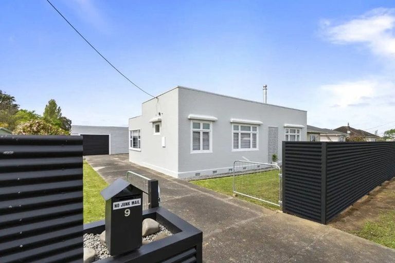 Photo of property in 9 Totara Street, Marton, 4710