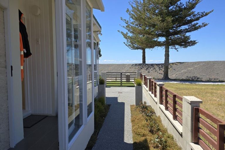 Photo of property in 9c Charles Street, Westshore, Napier, 4110