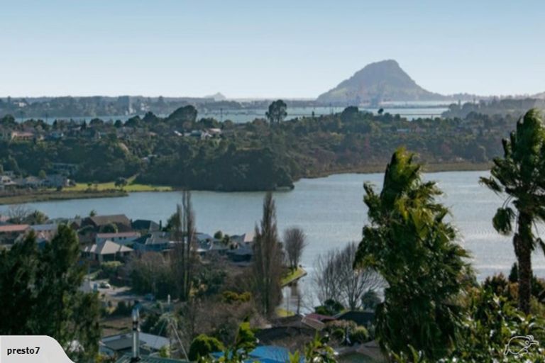 Photo of property in 21 Philomel Crest, Welcome Bay, Tauranga, 3112