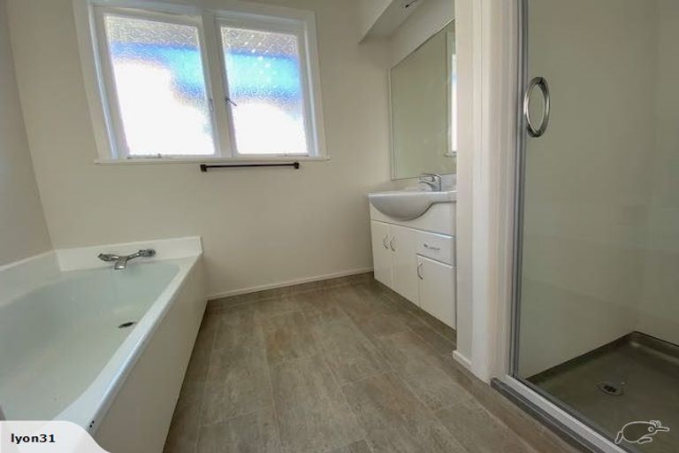 Photo of property in 18a Sheridan Street, Silverdale, Hamilton, 3216