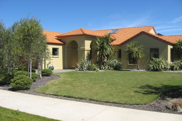 Photo of property in 95 Beechwood Drive, Northwood, Christchurch, 8051