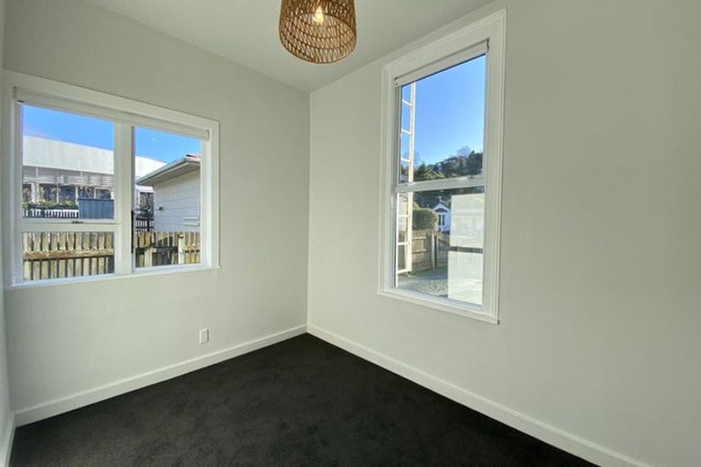 Photo of property in 25 Waimea Road, Nelson South, Nelson, 7010