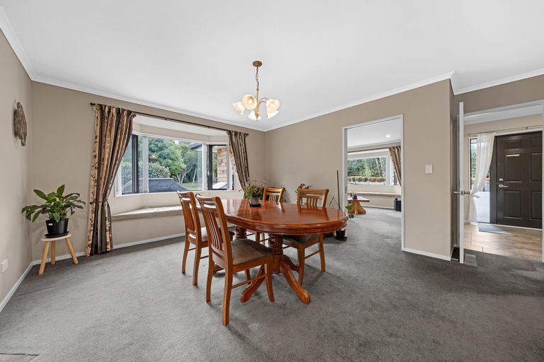 Photo of property in 5b Raukawa Grove, Waiuku, 2123