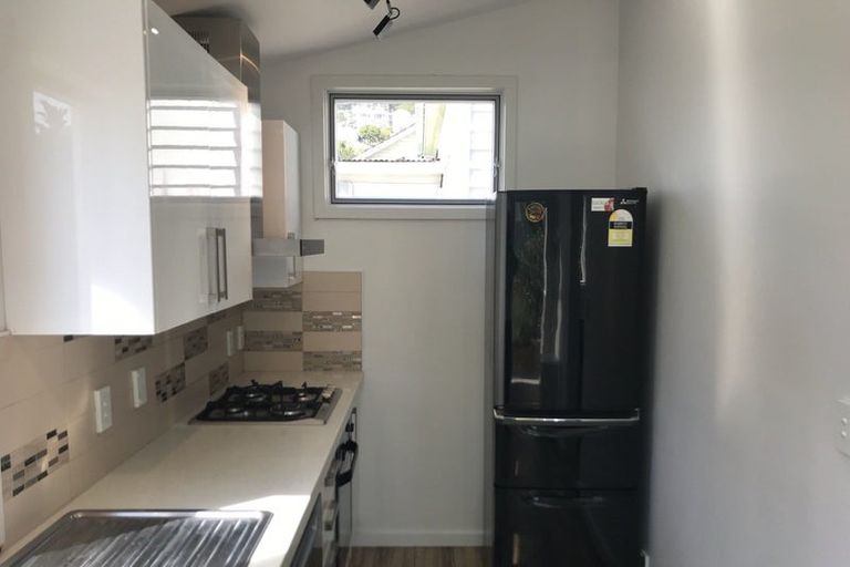 Photo of property in 7 Fallowfield Avenue, Mount Victoria, Wellington, 6011