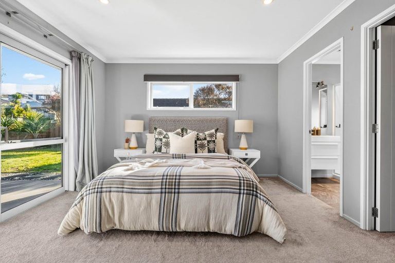 Photo of property in 12 Sylvester Crescent, Flagstaff, Hamilton, 3210