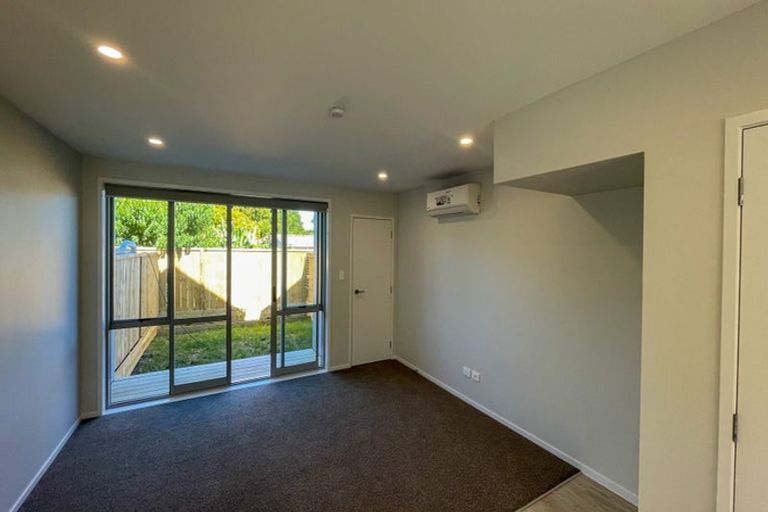 Photo of property in 4/51 Wharf Road, Te Atatu Peninsula, Auckland, 0610