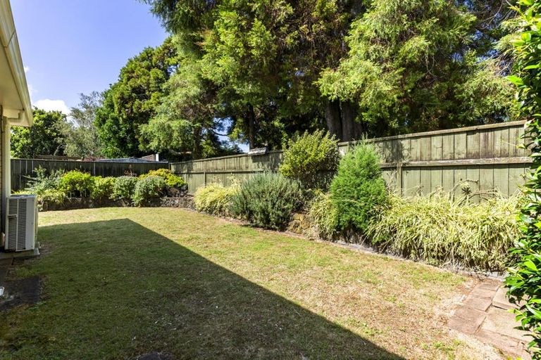 Photo of property in 27 Stanhope Road, Mount Wellington, Auckland, 1051