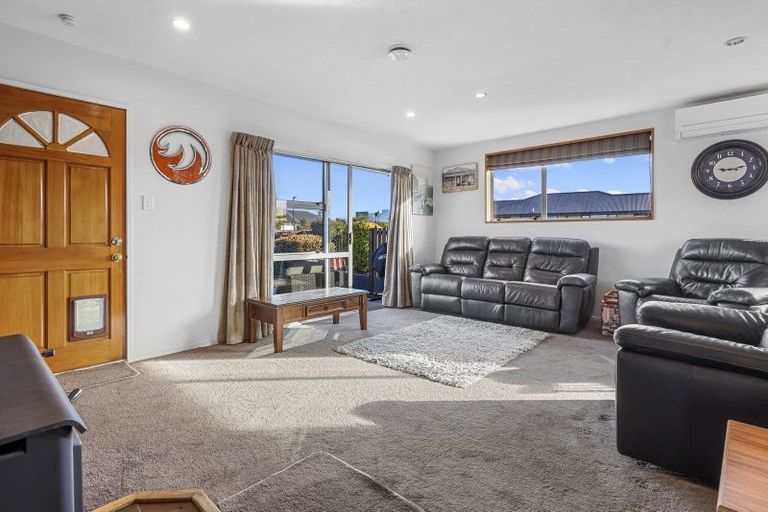 Photo of property in 20 Amberley Beach Road, Amberley, 7410