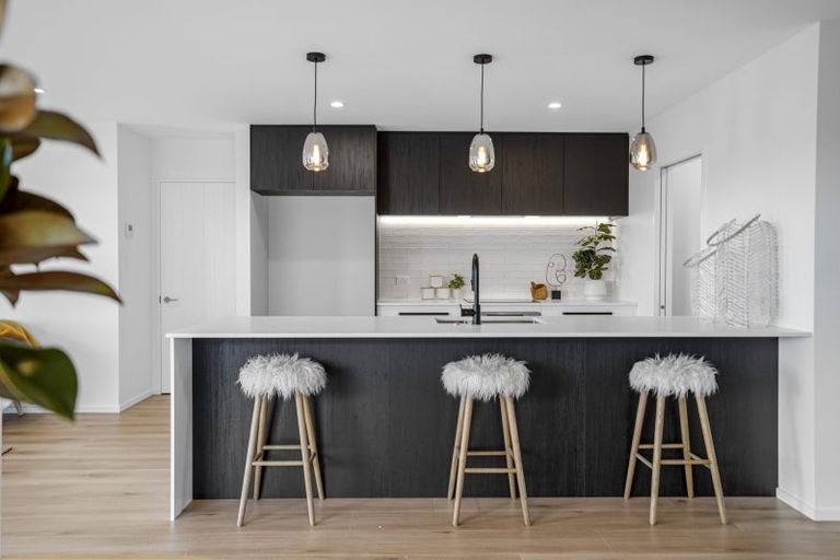 Photo of property in 11 Cam Mill Place, Rangiora, 7400