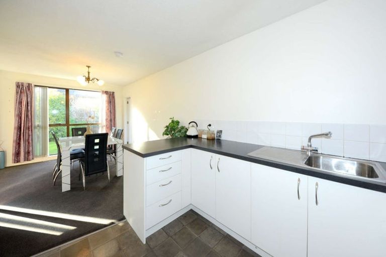 Photo of property in 3/439 Main South Road, Hornby, Christchurch, 8042