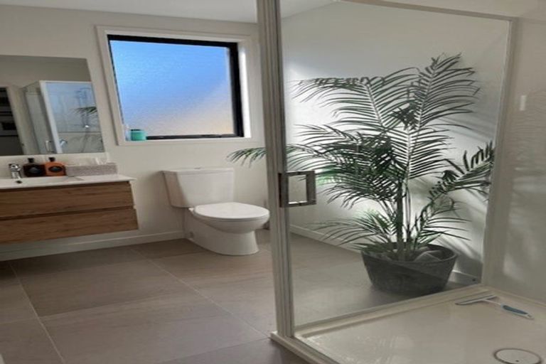 Photo of property in 1 Mulholland Drive, Jacks Point, 9371