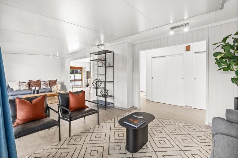 Photo of property in 2 Bale Place, Havelock North, 4130