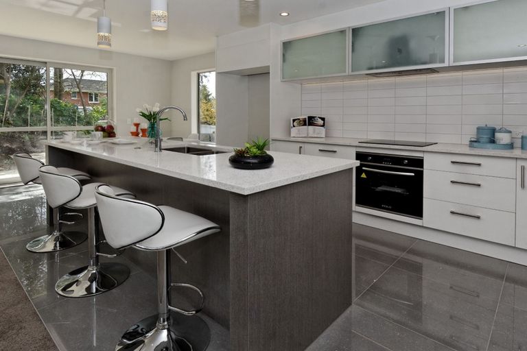 Photo of property in 1/44b Pleasant Road, Glen Eden, Auckland, 0602