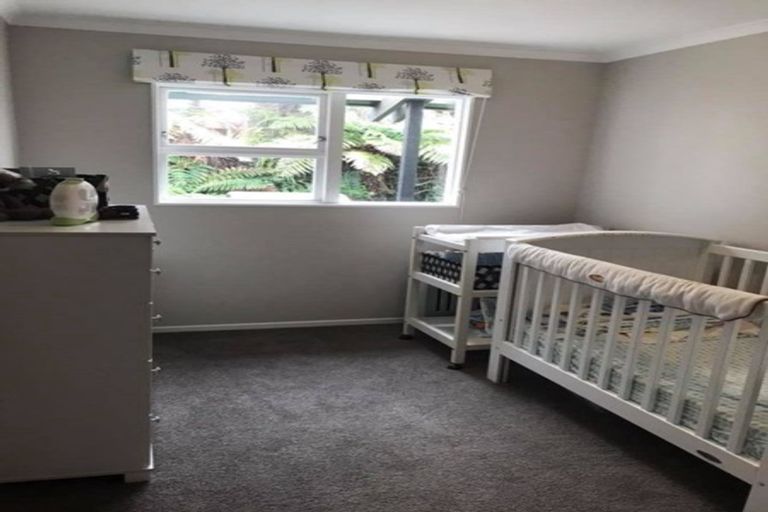 Photo of property in 20 Horopito Road, Waikanae, 5036