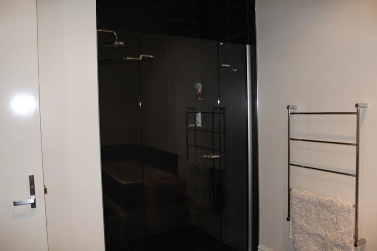 Photo of property in 2/49 Bond Street, Dunedin Central, Dunedin, 9016