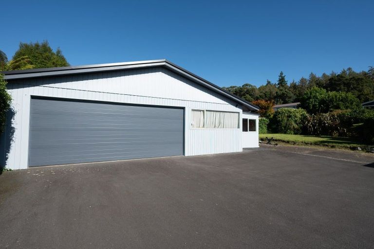 Photo of property in 8 Selwyn Road, Lynmore, Rotorua, 3010