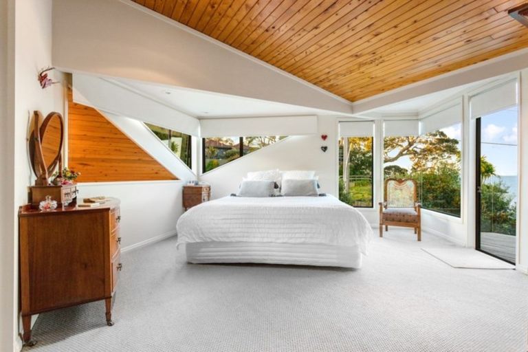 Photo of property in 7a View Road, Campbells Bay, Auckland, 0630