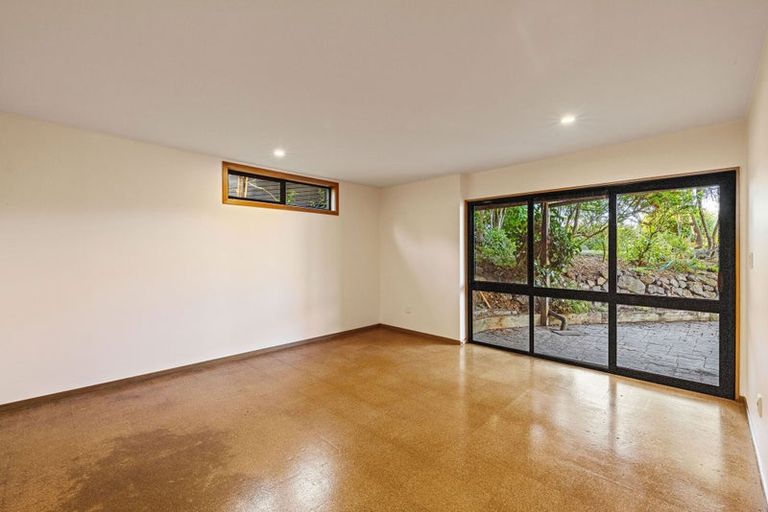 Photo of property in 10 Luxton Place, Mount Pleasant, Christchurch, 8081