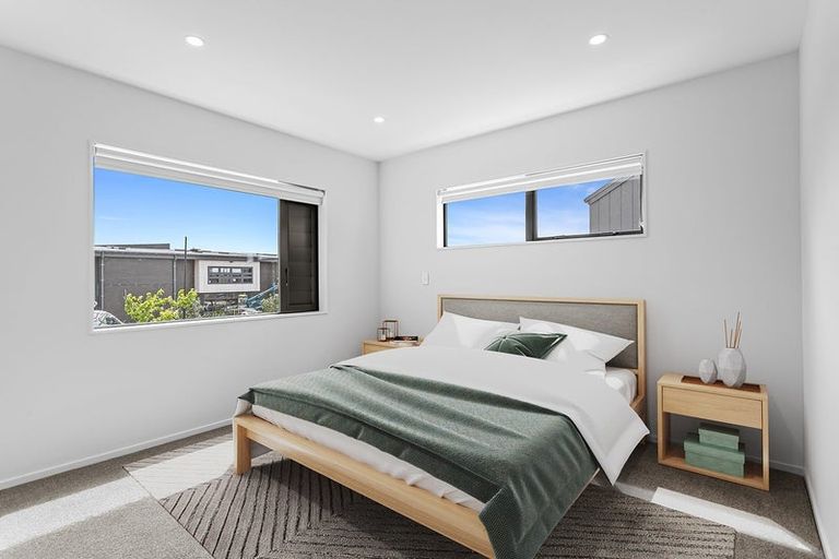 Photo of property in 22 Port Way, Rosehill, Papakura, 2113