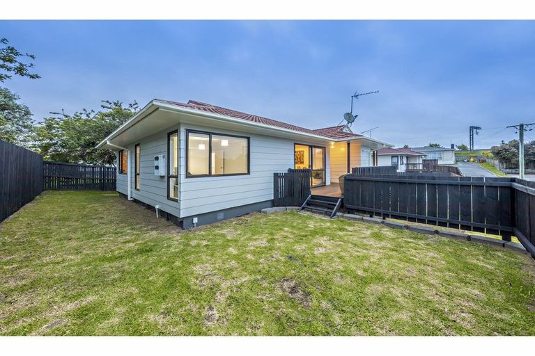 Photo of property in 3/22 Swaffield Road, Papatoetoe, Auckland, 2025