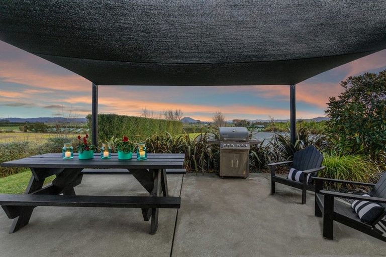 Photo of property in 1030 Thornton Road, Matata, Whakatane, 3194